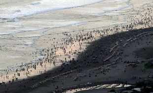 Piknik di Pantai Parangtritis, 2 Pelajar Semarang Terseret Ombak