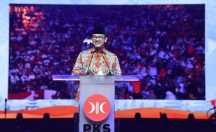 Gemuruh Teriakan "Presiden" Sambut Anies di Milad 20 PKS