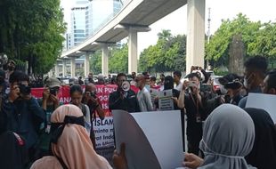 Pendukung UAS Demo di Kedubes Singapura, Ini 3 Tuntutannya