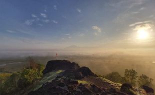 Dilingkupi Mitos Soal Perceraian, Intip Pesona Gunung Pegat Sukoharjo