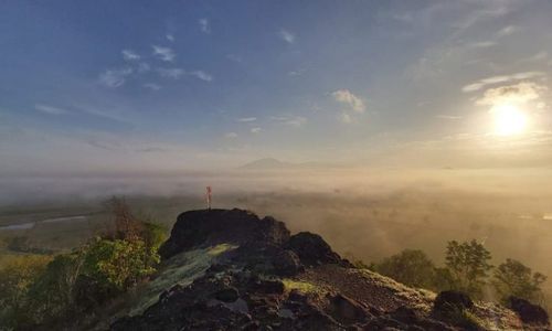 Dilingkupi Mitos Soal Perceraian, Intip Pesona Gunung Pegat Sukoharjo