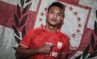 Si Jangkung Andalan Coach Widyantoro Ini Kembali Gabung Persis Solo