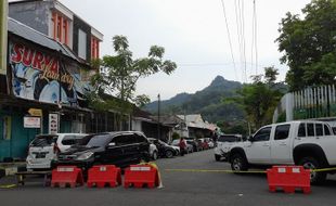 Bikin Macet, Jalan Tikus ke Pasar Wonogiri Ditutup