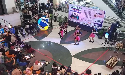 Korean Wave Bikin Suasana Korea Begitu Terasa di Atrium Solo Grand Mall