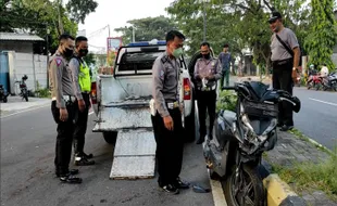 Tabrak Mobil dari Belakang, Siswa SD di Madiun Meninggal Dunia