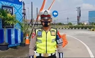 Jumlah Mobil yang Melintas di Gerbang Tol Karanganyar Menurun