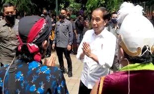 Jokowi Temui Seniman di Taman Balekambang Solo, Ini yang Disampaikan