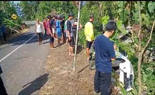 Mobil Pemudik Terjun ke Tegalan Gara-gara Anak Rewel, Bapak Panik?