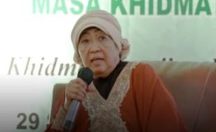 Jenazah Adik Gus Dur Lily Wahid Dimakamkan di Pesantren Tebuireng