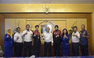 Raih Medali di SEA Games, 2 Mahasiwa Udinus Dapat Uang Pembinaan