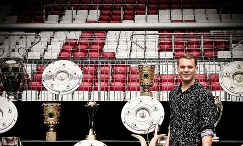 Bertahan 2 Tahun Lagi, Ini Catatan Mentereng Neuer di Bayern Munchen