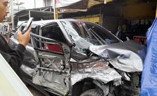 Picu Macet, Kecelakaan di Penggung Boyolali Libatkan Truk, Mobil, Motor