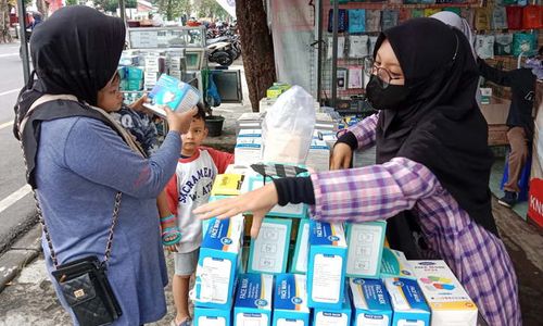 Ada Pelonggaran, Bagaimana Penjualan Masker di Karanganyar?