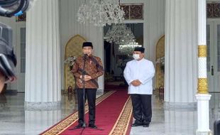 Silaturahmi dengan Presiden di Jogja, Prabowo Disuguhi Opor