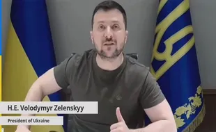 Volodymyr Zelenskyy  Buka Kemungkinan Dialog dengan Vladimir Putin