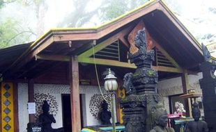 Mengenal Pringgondani Tawangmangu, Pertapaan di Ketinggian 1.300 Mdpl