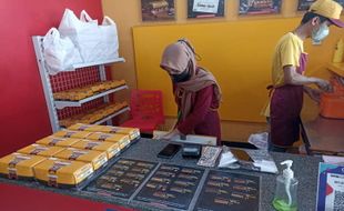 Alhamdulillah, Produk Oleh-Oleh di Sukoharjo Laris Selama Momen Lebaran