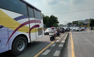 Jl. Solo-Jogja di Delanggu Sempat Diterapkan Contraflow, Alasannya?