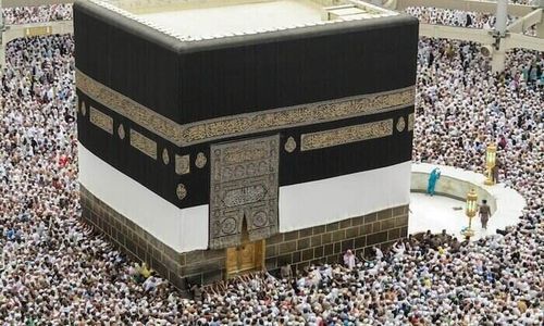 Biaya Haji Kian Mahal, Umrah Jadi Pilihan Keluarga Muda Kota Semarang