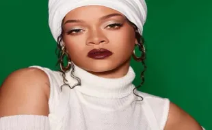 Rihanna Rilis Lagu Lift Me Up