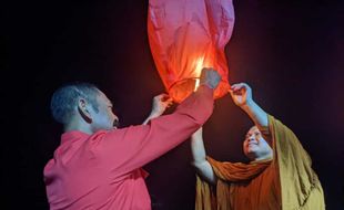 Rudy Terbangkan 22 Lampion Merah Putih di Bengawan Solo, Ini Tujuannya