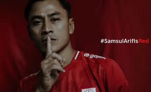 Resmi, Mantan Striker Persebaya Surabaya Ini Berseragam Persis Solo