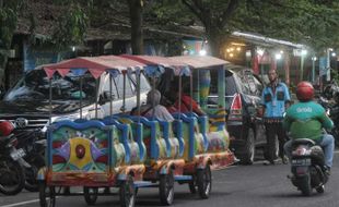 Curhatan Ibu-Ibu Solo Pengguna Sepur Kelinci: Dulu Senang, Kini Waswas