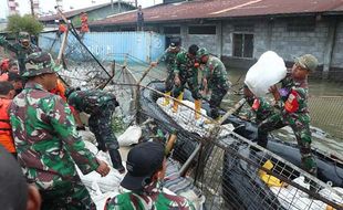 Ancaman Banjir Rob, BBWS Bangun Tanggul Geobox di Pesisir Semarang