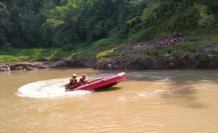 2 Anak dan Remaja Tenggelam di Sungai Serayu Wilayah Banjarnegara