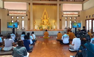 Obati Kangen, Umat Buddha Solo Rayakan Waisak di Vihara Dhamma Sundara