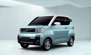 Wuling Mini EV Mobil Listrik Yang Bisa Isi Daya di Rumah