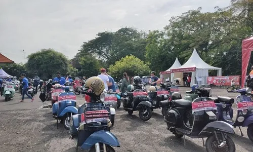 Keseruan Pencinta Vespa Ngumpul di Vespa World Days Bali