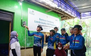 Langsung Nyala, Dirut PLN Serahkan Bantuan Listrik Gratis di Bantul