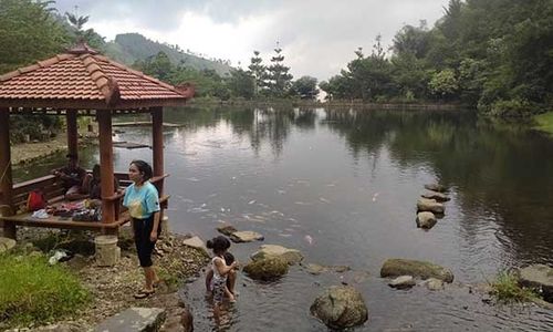 Potret Wisata Candi Muncar, Telaga Sejuk dan Indah di Wonogiri