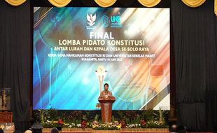 FH UNS dan MK Gelar Lomba Pidato Konstitusi Kades dan Lurah se Soloraya