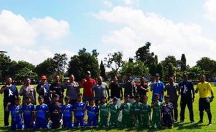 24 SSB Jateng-DIY Ikuti Festival Sepak Bola Piala Dandodiklatpur