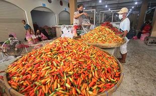 Stok Terbatas, Harga Cabai di Pasar Legi Solo Tembus Rp90.000/Kg