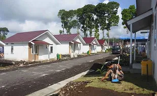 Penyintas Erupsi Gunung Semeru Mulai Tempati Huntap Secara Bertahap