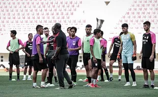 Uji Coba Lapangan Skuad Persis Solo Jelang Laga Pembuka Piala Presiden