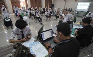 Hari Pertama Pendaftaran PPDB SMA/SMK Di Solo, Server Malah Down