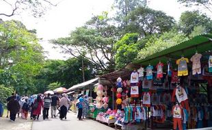 Paguyuban PKL Selter Manahan Solo Tolak Penempatan Pedagang TSTJ