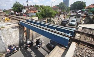 Tak Cuma Simpang Joglo, Viaduk Gilingan Solo juga Ditutup Total 3 Bulan