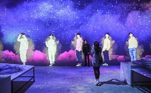 Army Gelar Pameran Audio Visual di Bandung Meriahkan Ultah ke-9 BTS