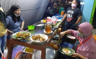 Dikukuhkan Jadi Ikon Kuliner Solo, Ini Respons Bakul Nasi Liwet Legend