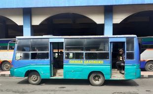 Nostalgia Naik 7 Bus Legend Rute Solo-Sukoharjo, Sensasinya Hmm Mantap