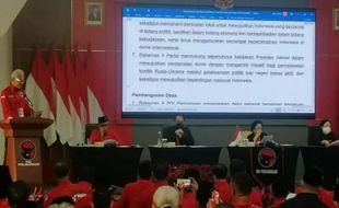 Ganjar Bacakan Rekomendasi Rakernas II PDIP, Capres Diputuskan Megawati