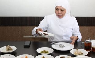 Heboh Rendang Babi, Begini Komentar Gubernur Khofifah