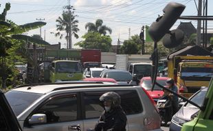 Langganan Macet, Kenapa Simpang Joglo Solo Jadi Andalan?