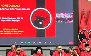 Ganjar Muncul di Bursa Capres NasDem, Hasto: PDIP Tak Ikut Campur