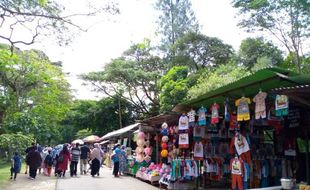 Pedagang Taman Satwa Taru Jurug Tetap Menolak Relokasi